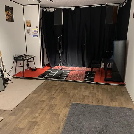 La Maison Des Artistes Apartment *
