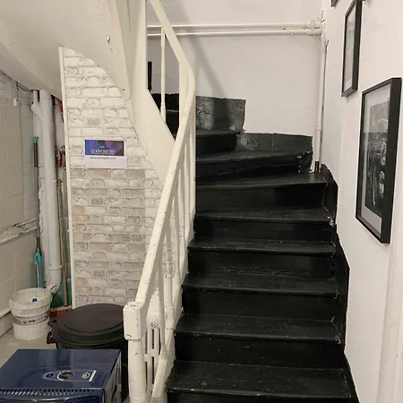 La Maison Des Artistes Apartment