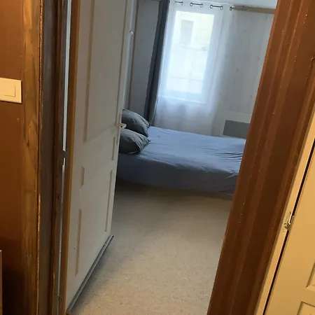 La Maison Des Artistes Apartamento Lavelanet